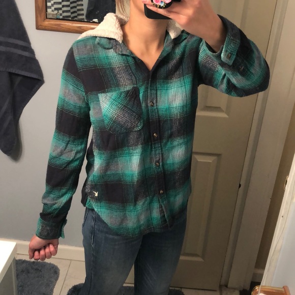 American Eagle Outfitters Tops - Vintage American Eagle Hooded Boyfriend Flannel